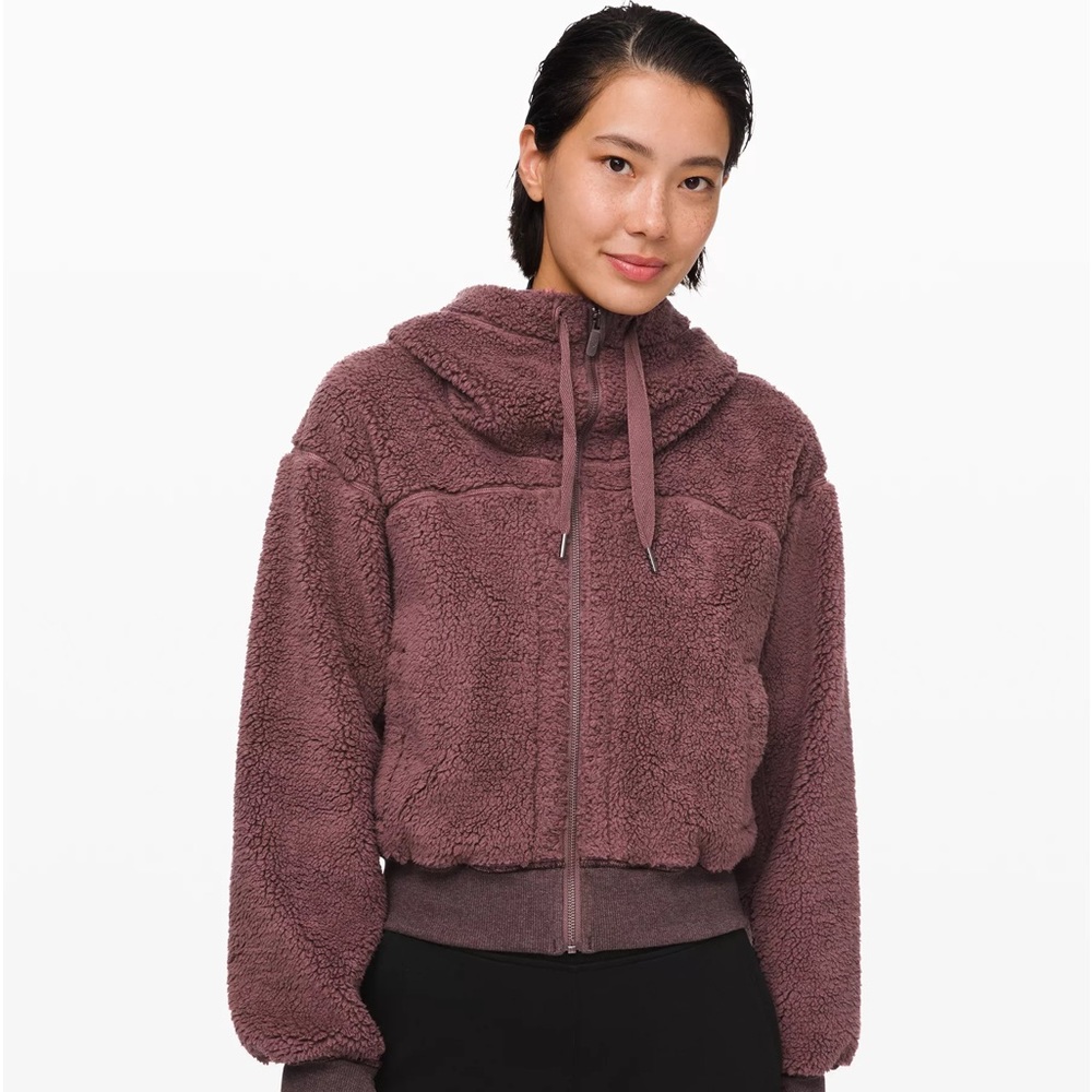 SHORT SWEET AND SHERPA JACKET
Heathered Antique Bark/Antique Bark size medium
